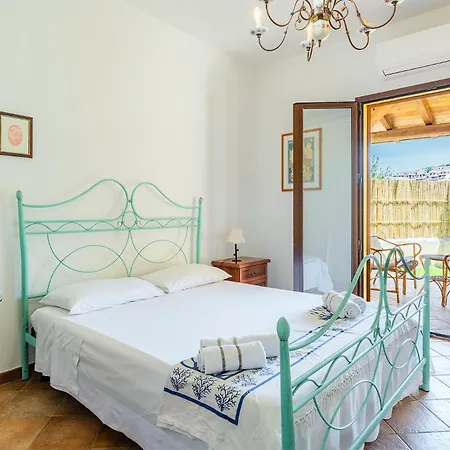Airin House With Garden, Villasimius Center Southsardiniaholidays * ヴィッラシミーウス