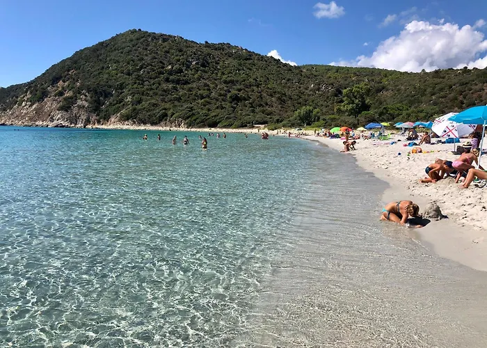 בית נופש Airin House With Garden, Center Southsardiniaholidays *