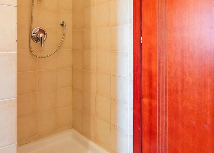 Airin House With Garden, Center Southsardiniaholidays *