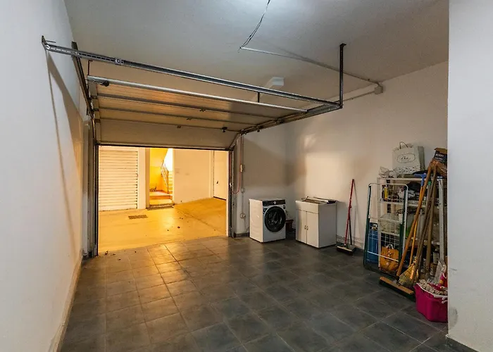 Airin House With Garden, Center Southsardiniaholidays